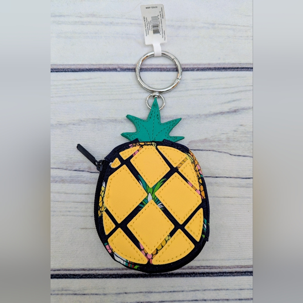 🍍NWT Vera Bradley Pineapple Toucan Party Bag Charm Zip Coin Pouch🍍 - Picture 2 of 4